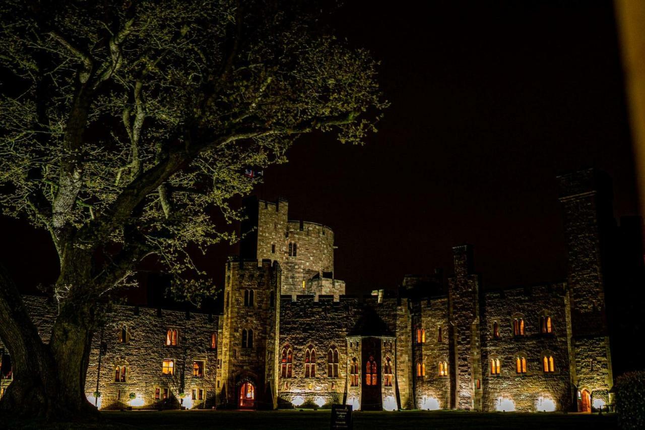 Peckforton Castle Tarporley Exterior photo